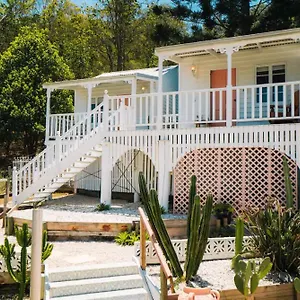 https://lavender-lane-country-cottages.hotelssunshinecoast.net